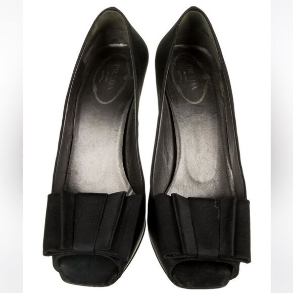 PRADA Black Peau de Soie Peep Toe Heels with Grosgrain Bows Size 6 - Picture 1 of 6